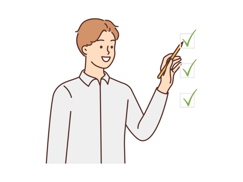 白いシャツの男性が解説